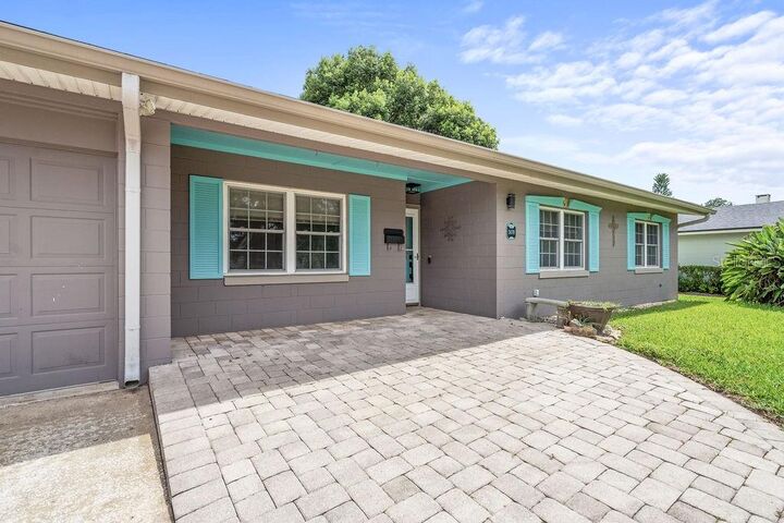 Property Photo:  2478 Whitehall Circle  FL 32792 