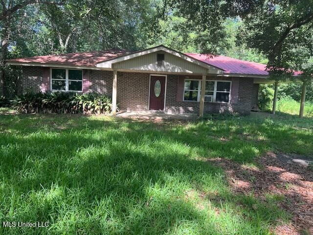 Property Photo: 2411 Orrell Drive MS 39553