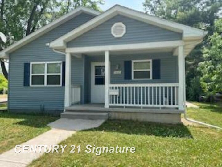 Property Photo: 1602 S Harrison Street MI 48602