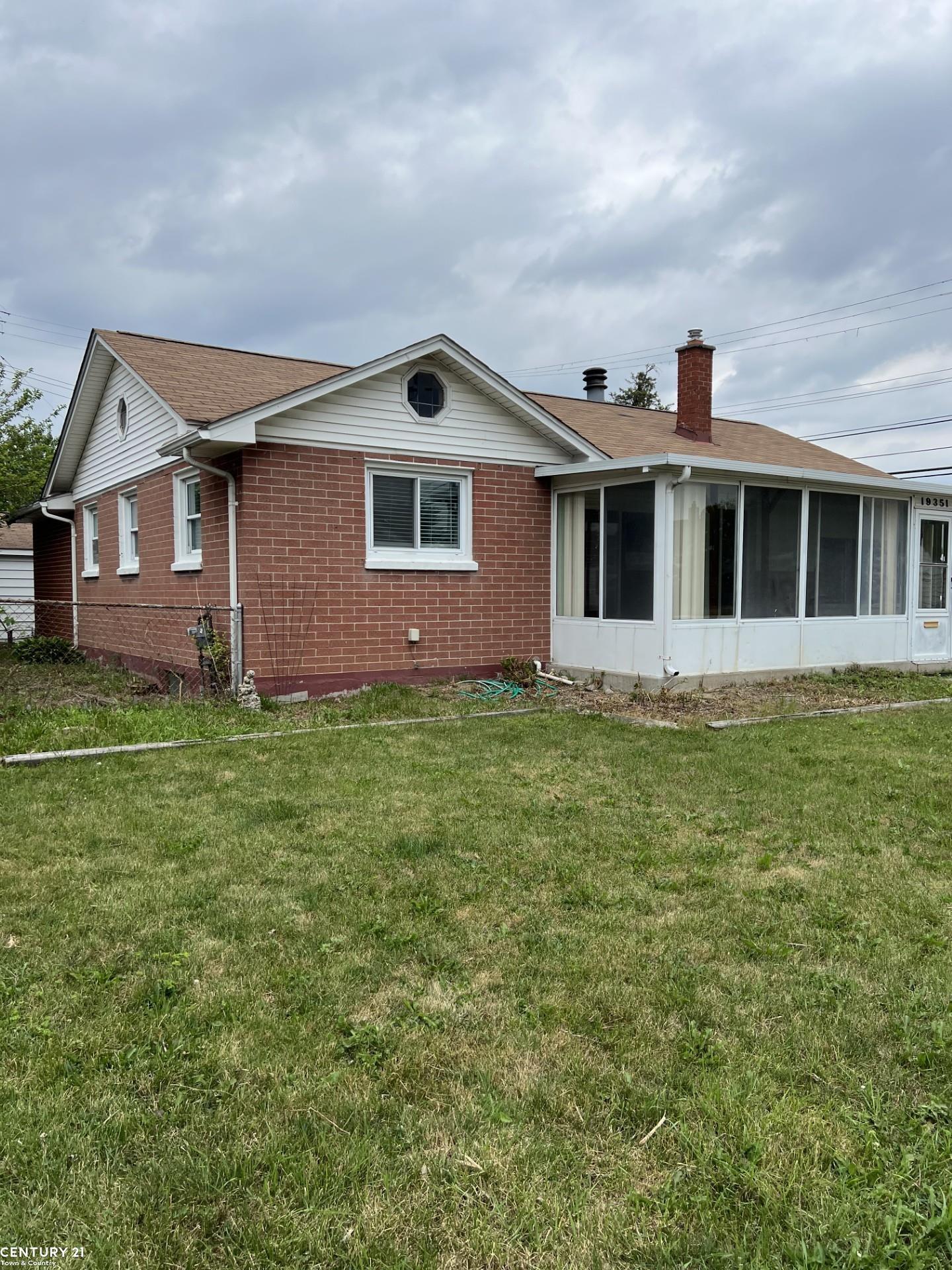 Property Photo: 19351 Eastland Street MI 48066