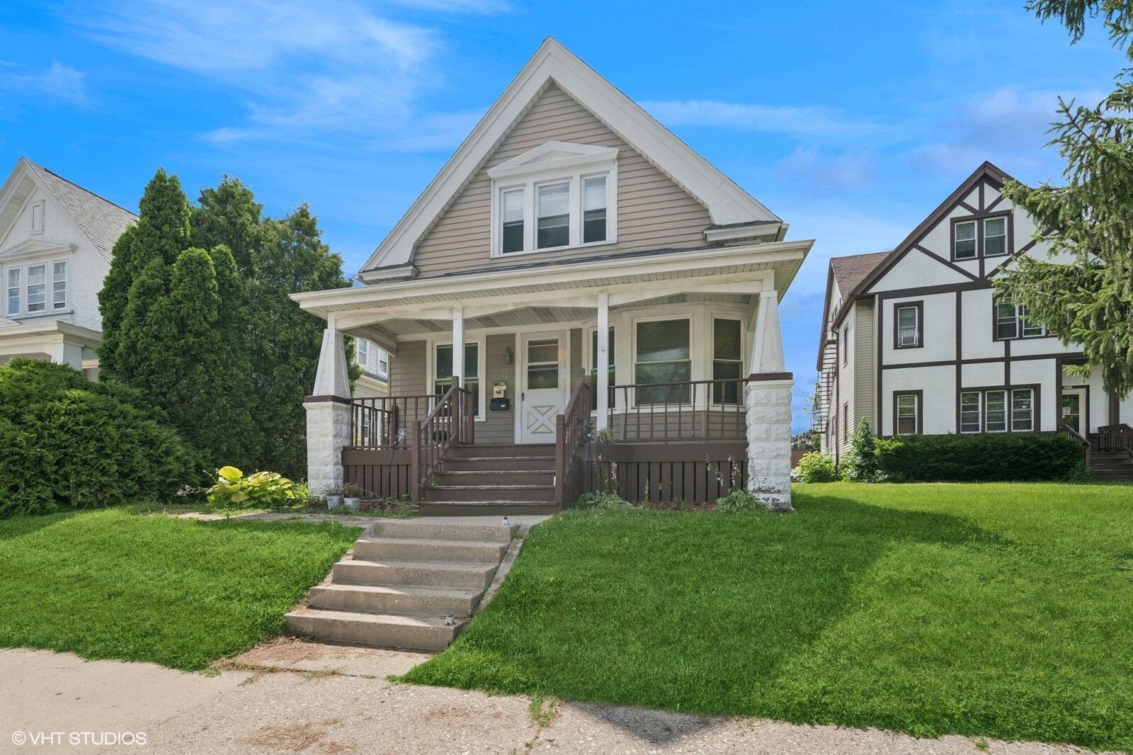 Property Photo:  4733 W Beloit Rd 4735  WI 53214 