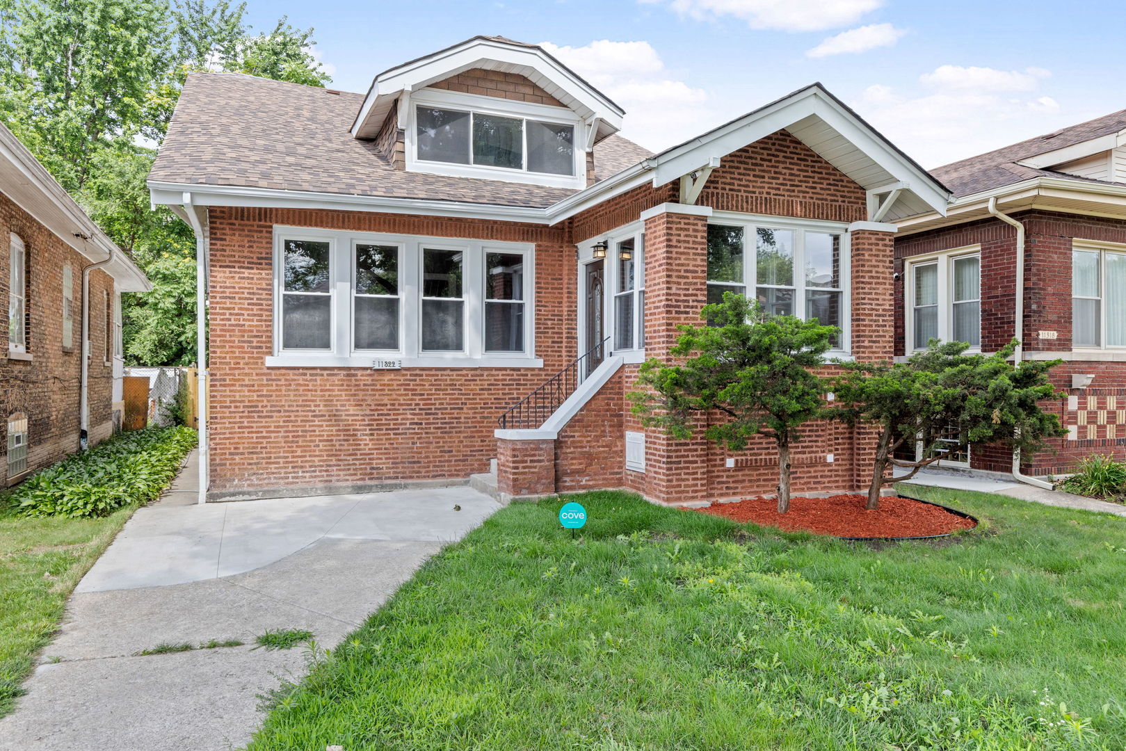 Property Photo: 11322 S Lowe Avenue IL 60628