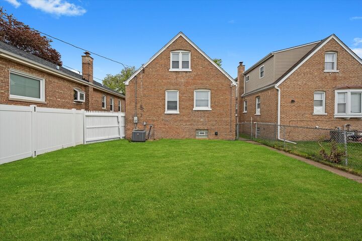 Property Photo:  8637 S Honore Street  IL 60620 