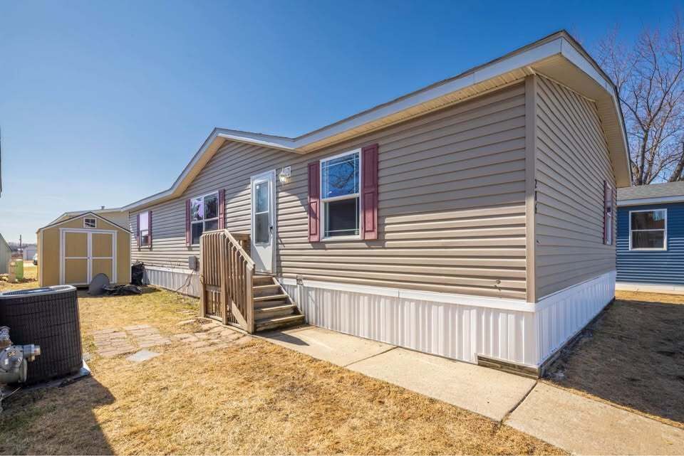 Property Photo: 286 Park Lane IL 60411