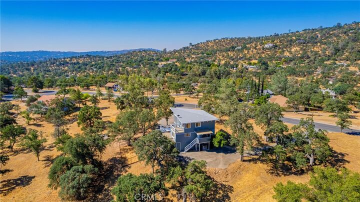 Property Photo:  29997 Corral Drive  CA 93614 