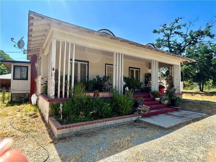 Property Photo:  661 N 4th Street  CA 92220 