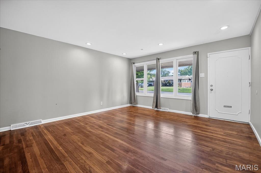Property Photo:  2212 Collett Drive  MO 63136 