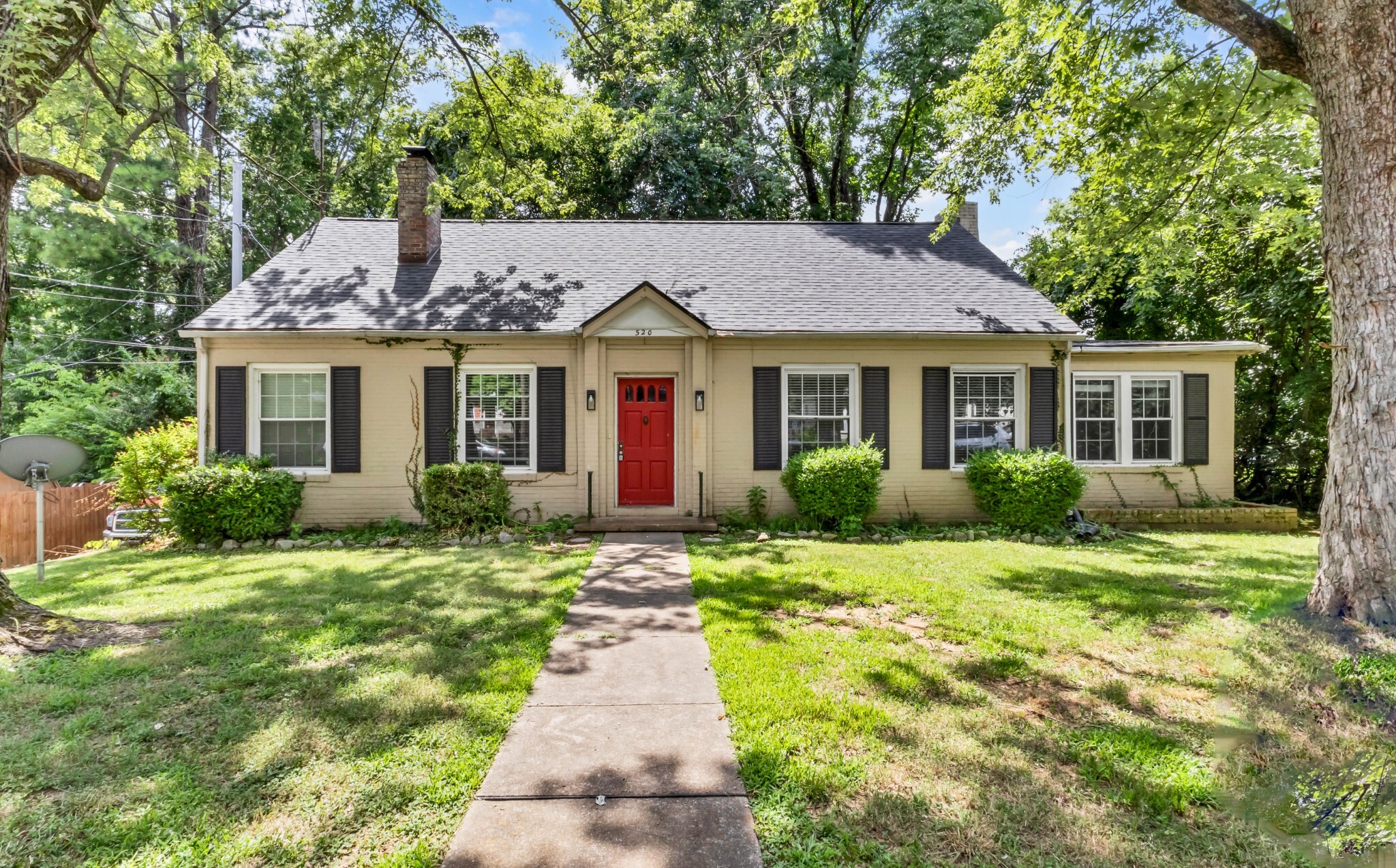 Property Photo: 520A York St TN 37040