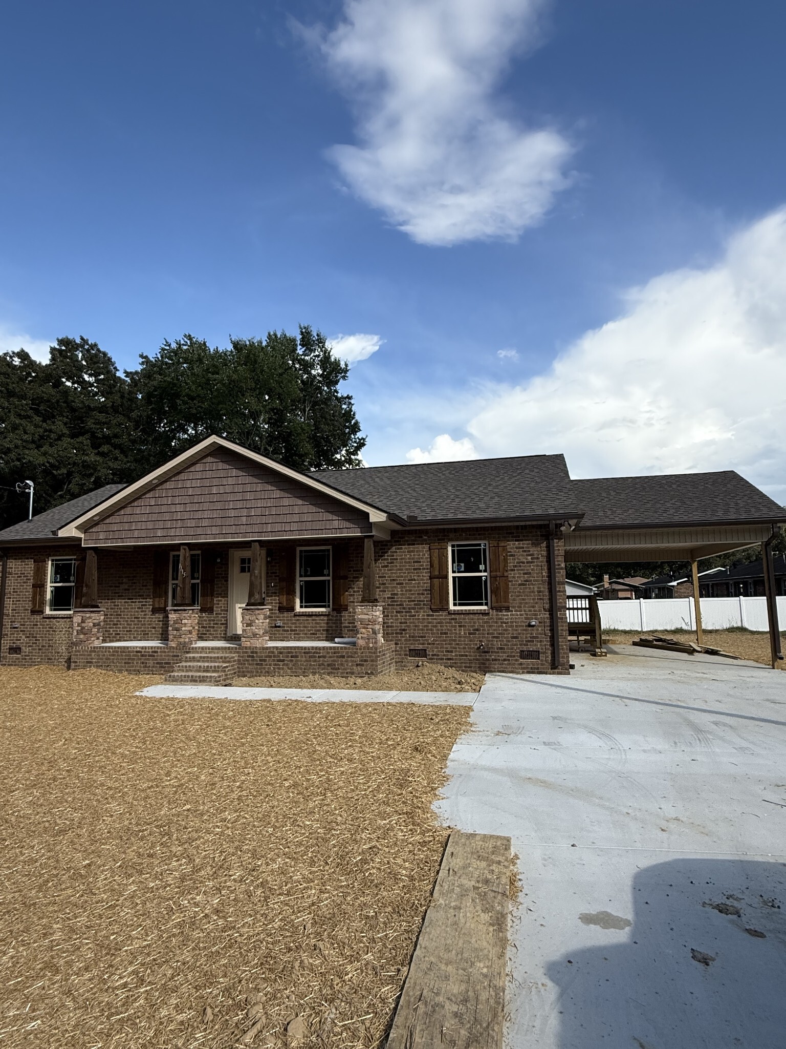 Property Photo: 1115 Jackson St TN 37355