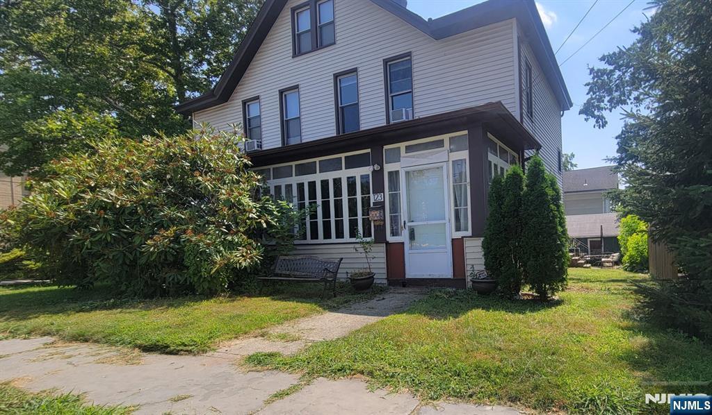 Property Photo:  123 Sylvan Street 123  NJ 07070 