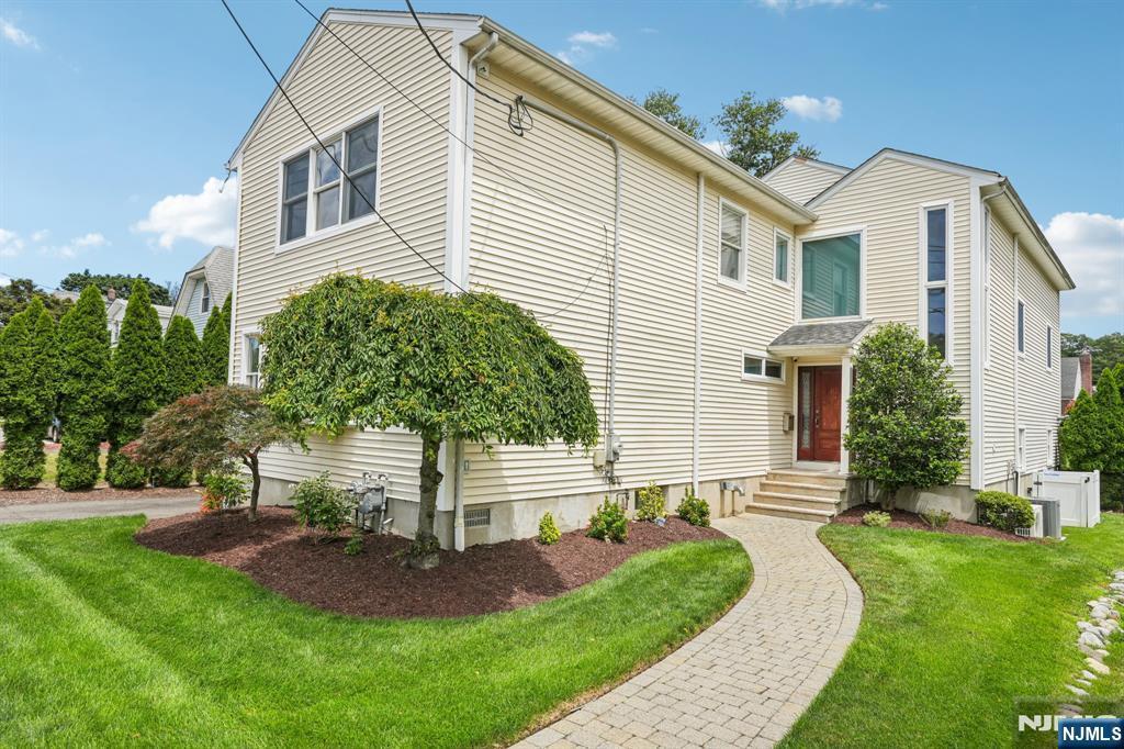 Property Photo:  230 High Mountain Road  NJ 07508 
