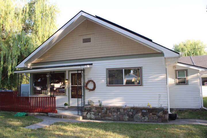 Property Photo: 527 Cleveland Street SW MT 59864