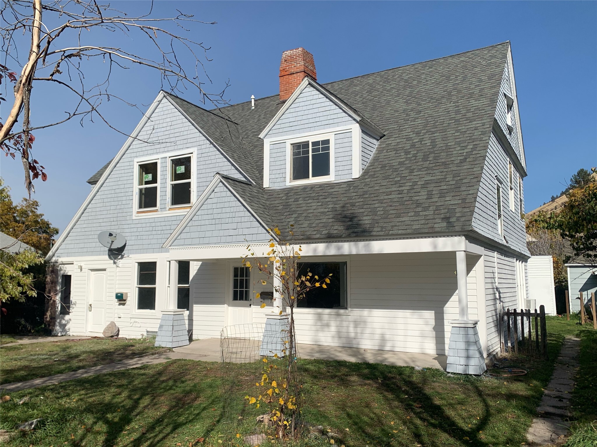 Property Photo: 1110 Vine Street MT 59802