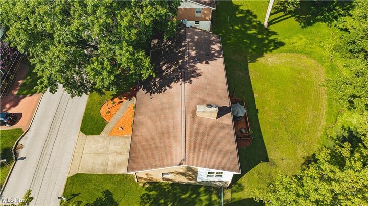 Property Photo: 6 Ashwood Drive WV 26105