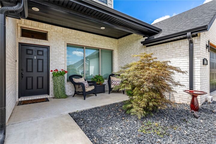 Property Photo: 2006 W Chandler Avenue AR 72758