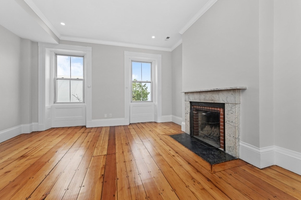Property Photo: 76 Washington Street 2 MA 02129