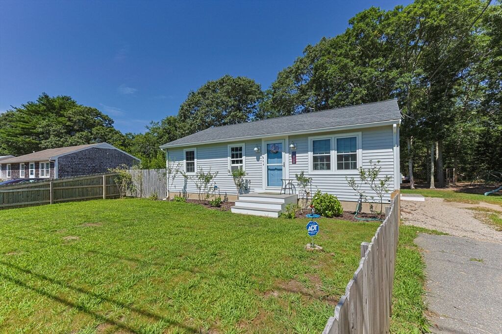 Property Photo:  19 Leonard Dr  MA 02536 