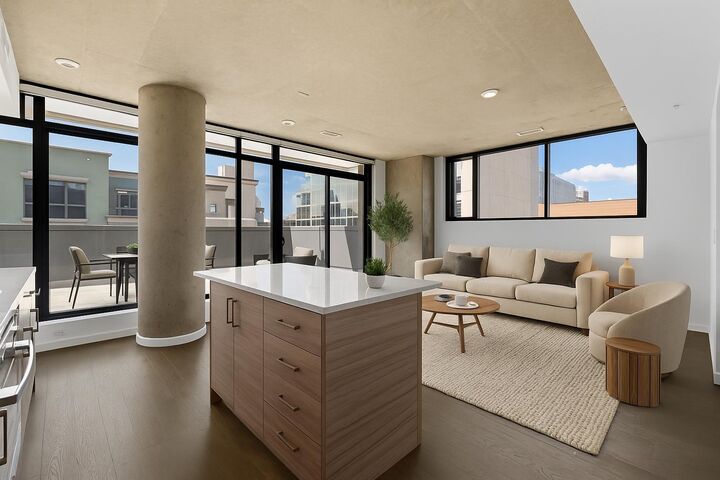 Property Photo: 1010 6 Street SW 202 AB T2R 1B4