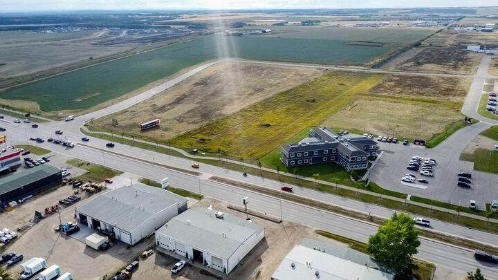 Property Photo: Lot 10 Railway Avenue AB T8W 0C7
