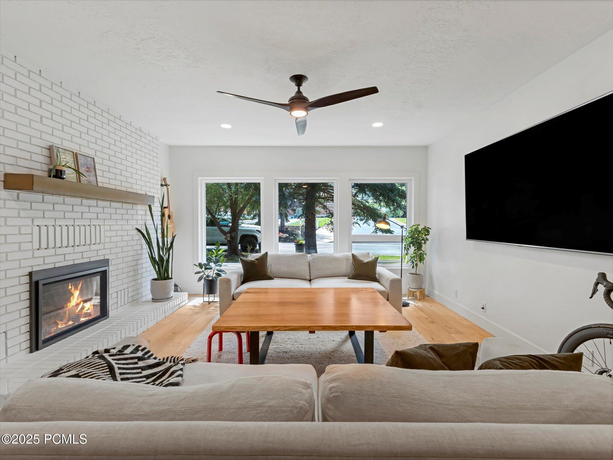 Property Photo: 1513 Meadow Loop Rd 3 UT 84098