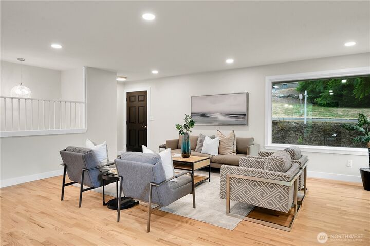 Property Photo:  22039 S 16th Avenue  WA 98198 