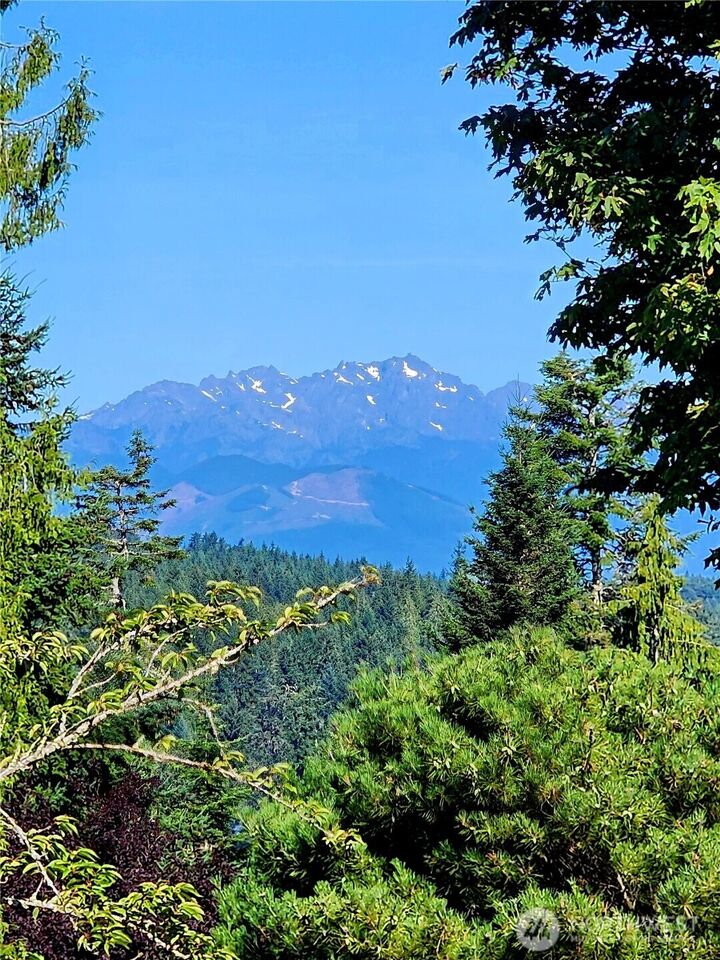 Property Photo: 7008 Cormorant Place WA 98312