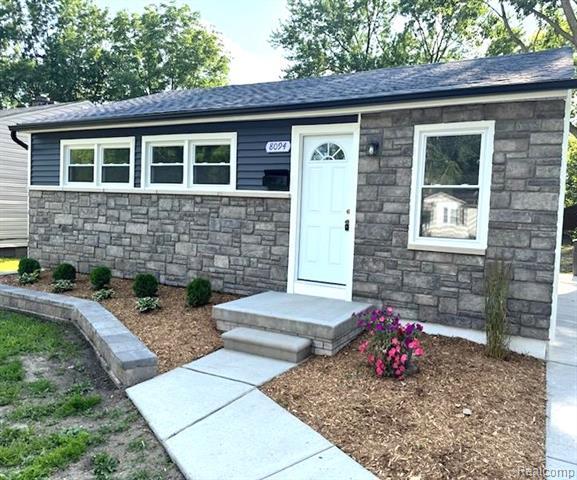 8094 Elm Street  Taylor MI 48180 photo
