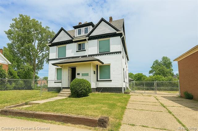 Property Photo: 900 E Grand Boulevard MI 48207