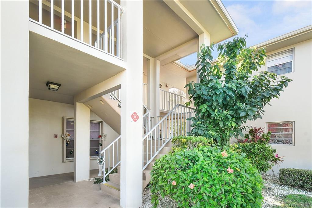 Property Photo: 33 Lake Vista Trail 202 FL 34952