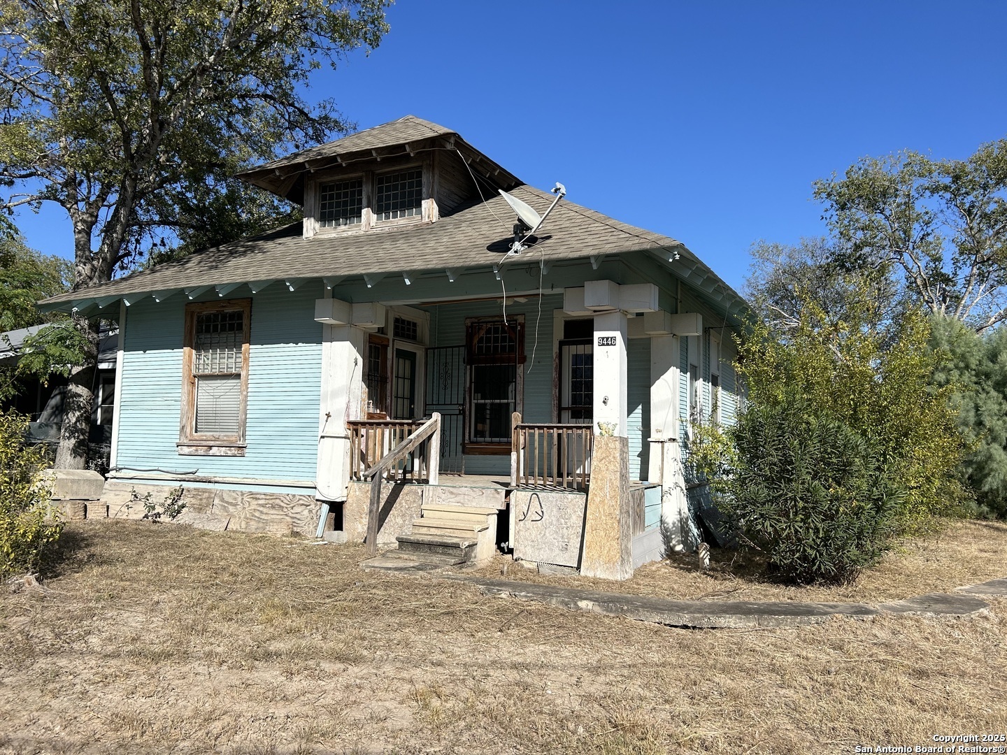 Property Photo: 9446 Espada Rd TX 78214