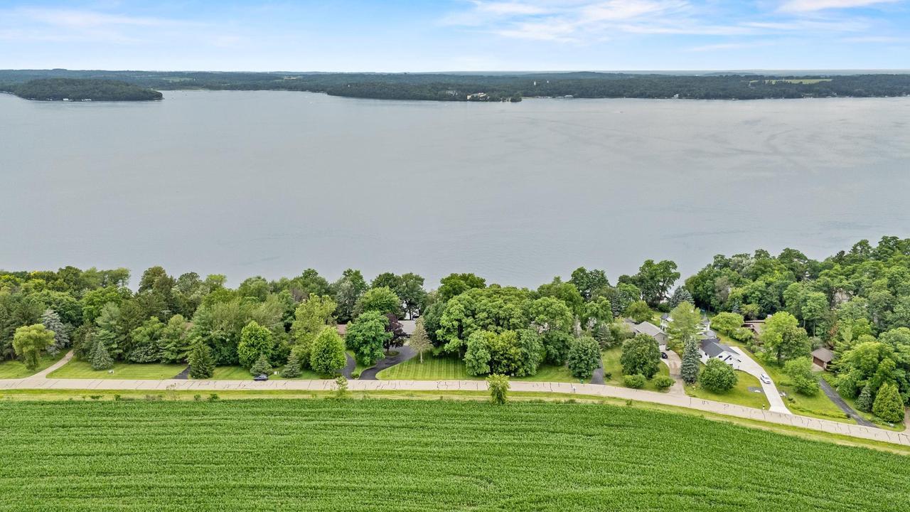 Property Photo:  L5 Oakwood Avenue  WI 54941 