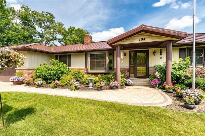Property Photo:  104 South 2nd Street  WI 54930 