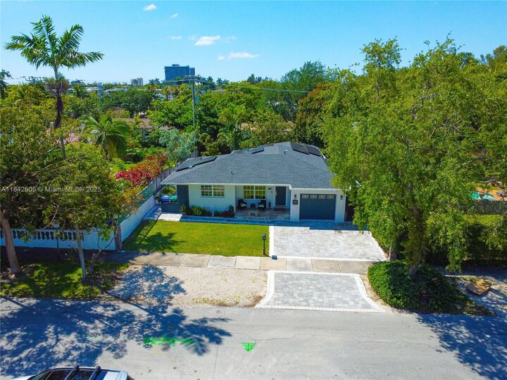 Property Photo: 680 NE 81st St FL 33138