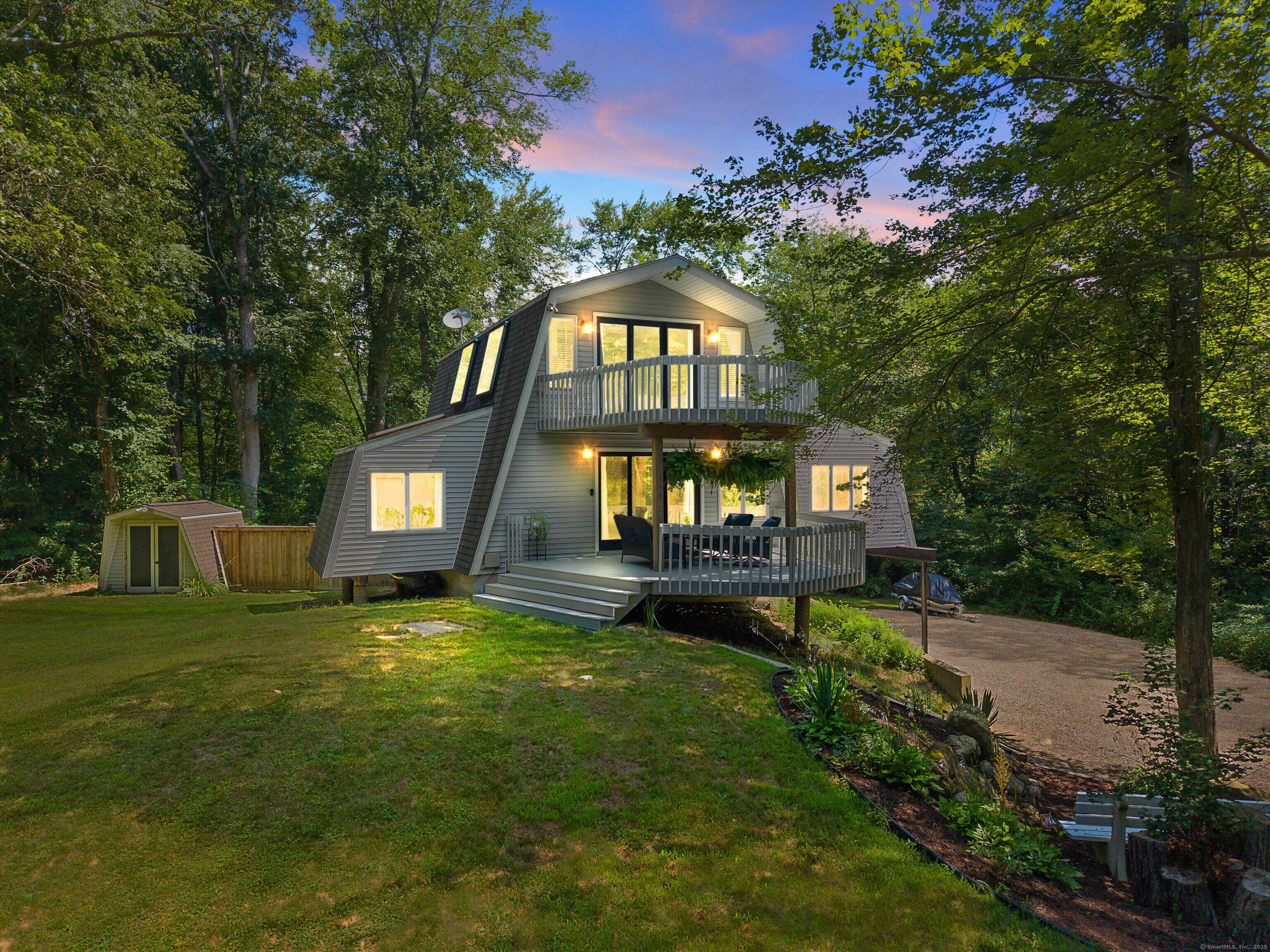 515 Boston Post Road  Waterford CT 06385 photo