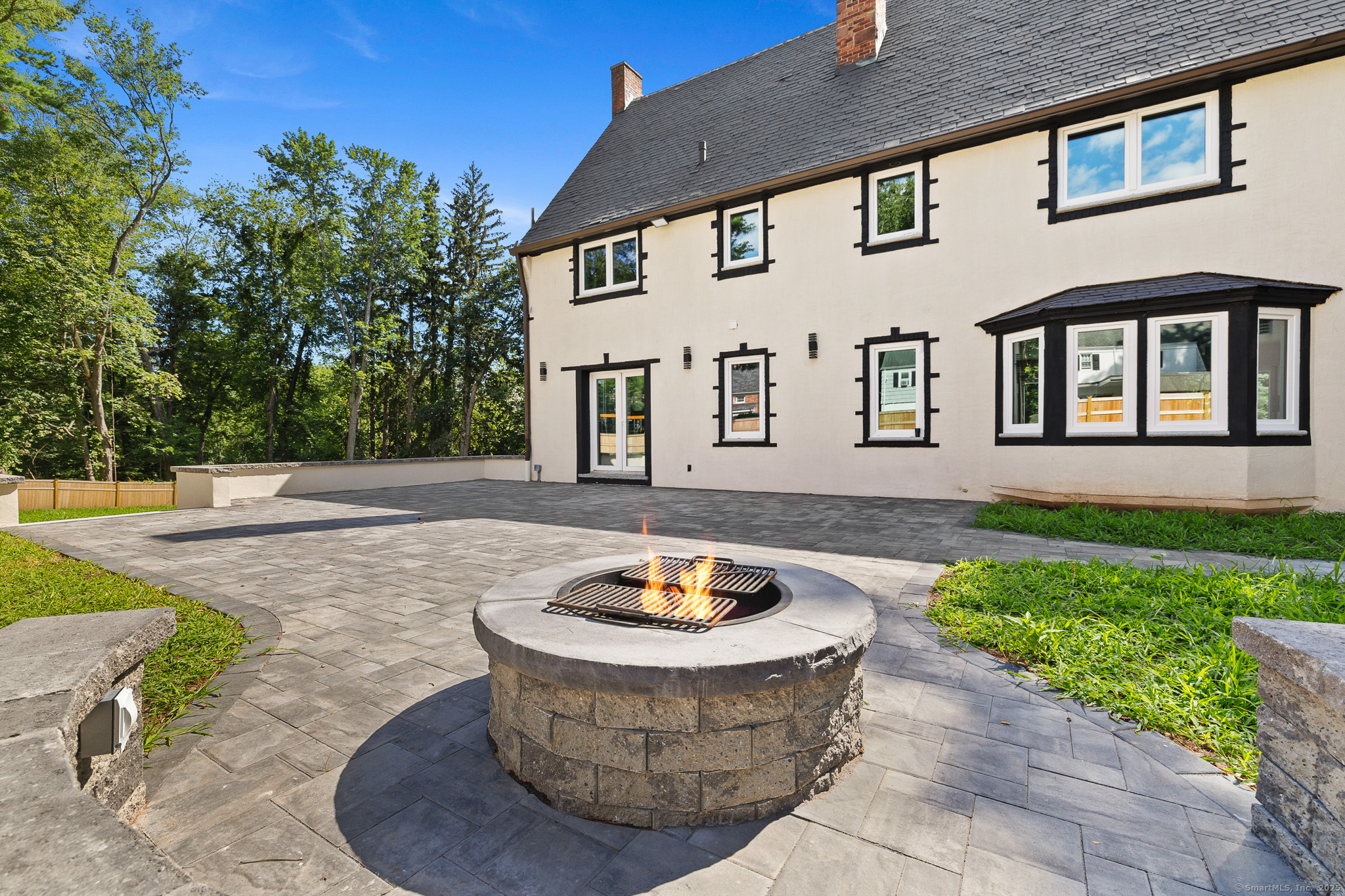 Property Photo:  1954 Albany Avenue  CT 06117 