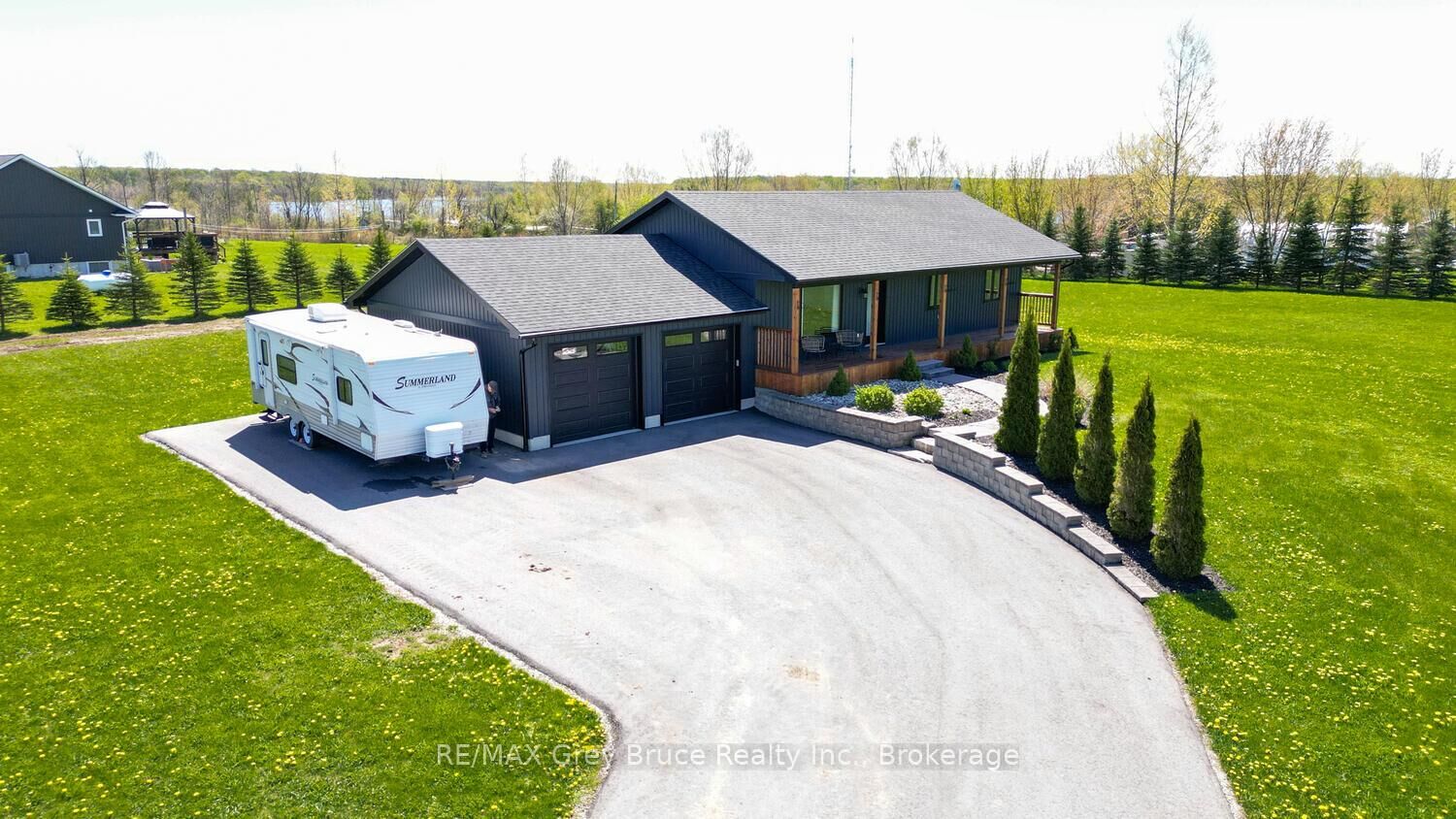 Property Photo: 116 Patterson Parkway ON N0H 2T0