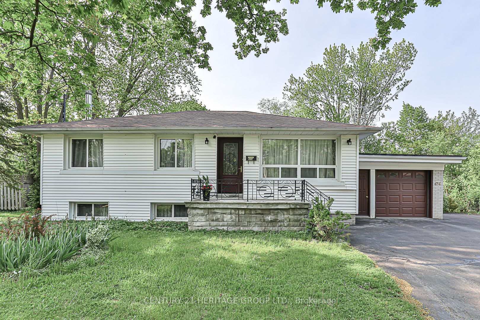 Photo de la propriété: 434 Bonita Crescent ON L4C 3N1