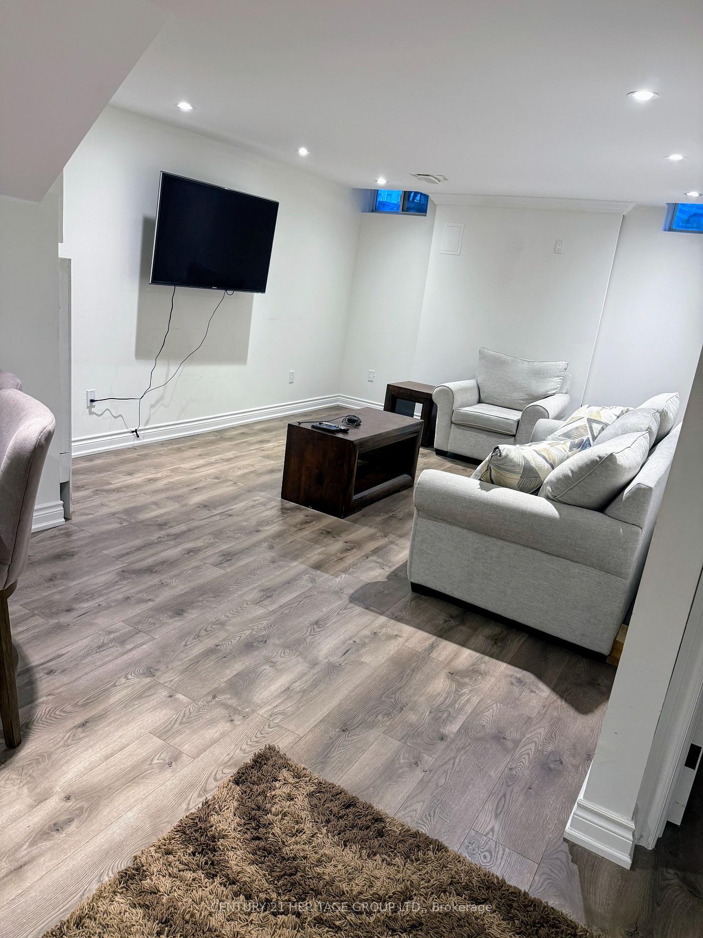 Property Photo: 334 Hewitt Circle ON L3X 2H1