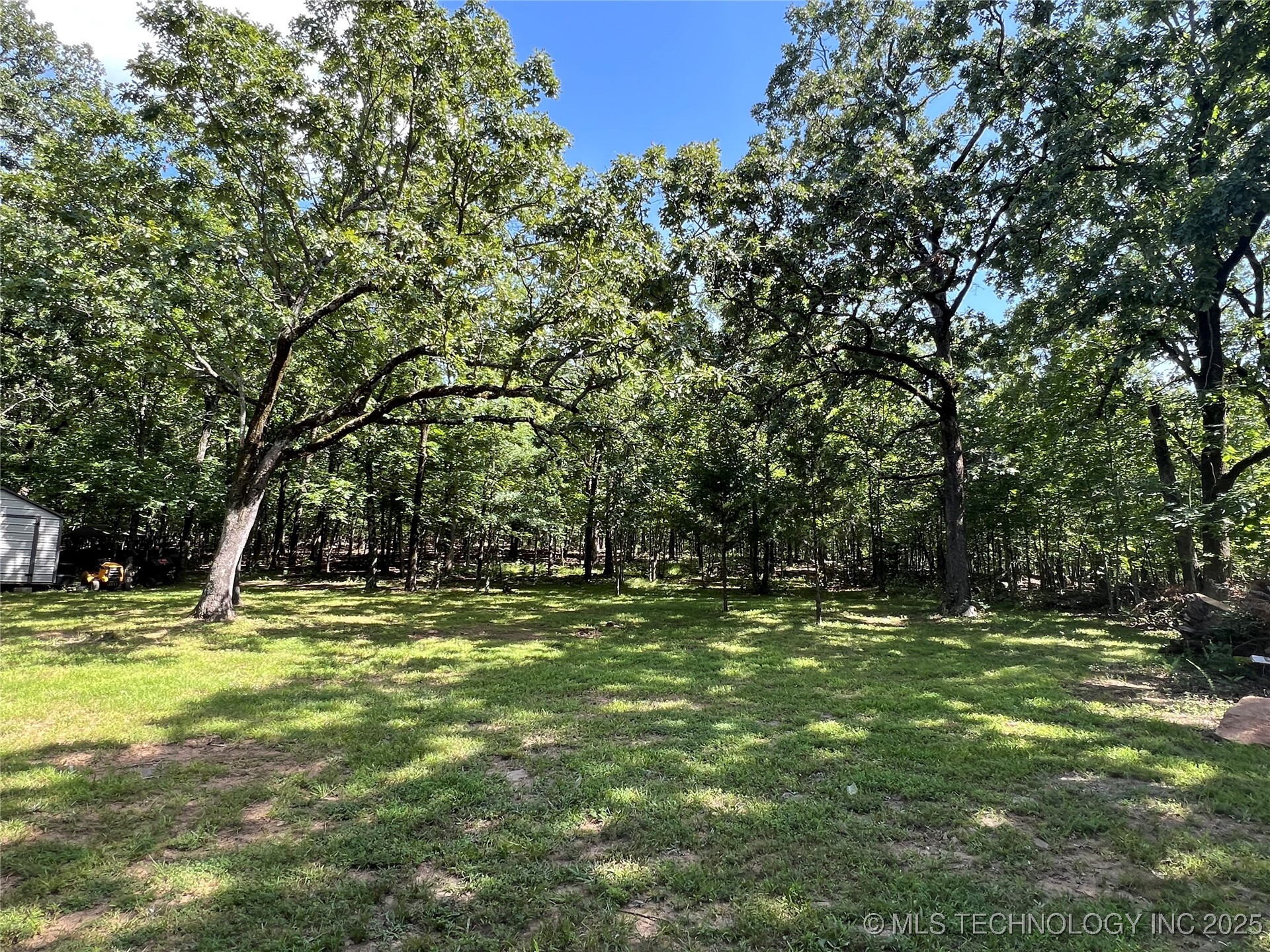 Property Photo: 460816 E 1109 Road OK 74955