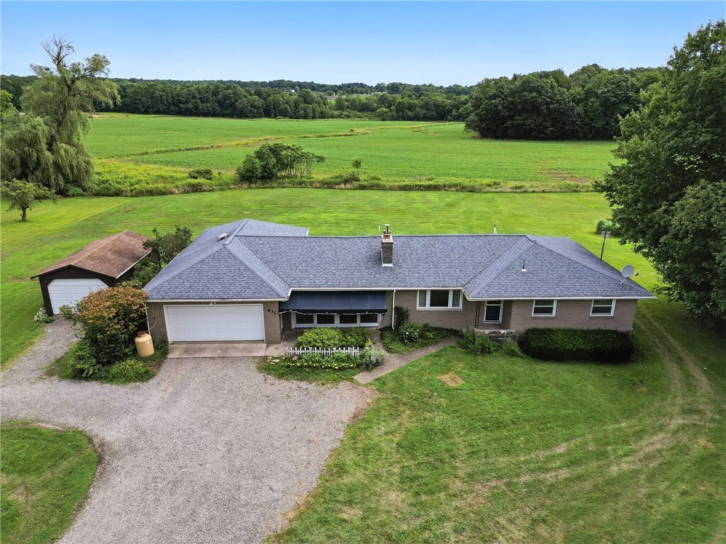 832 Clarksville Rd.  Coolspring Twp PA 16137 photo
