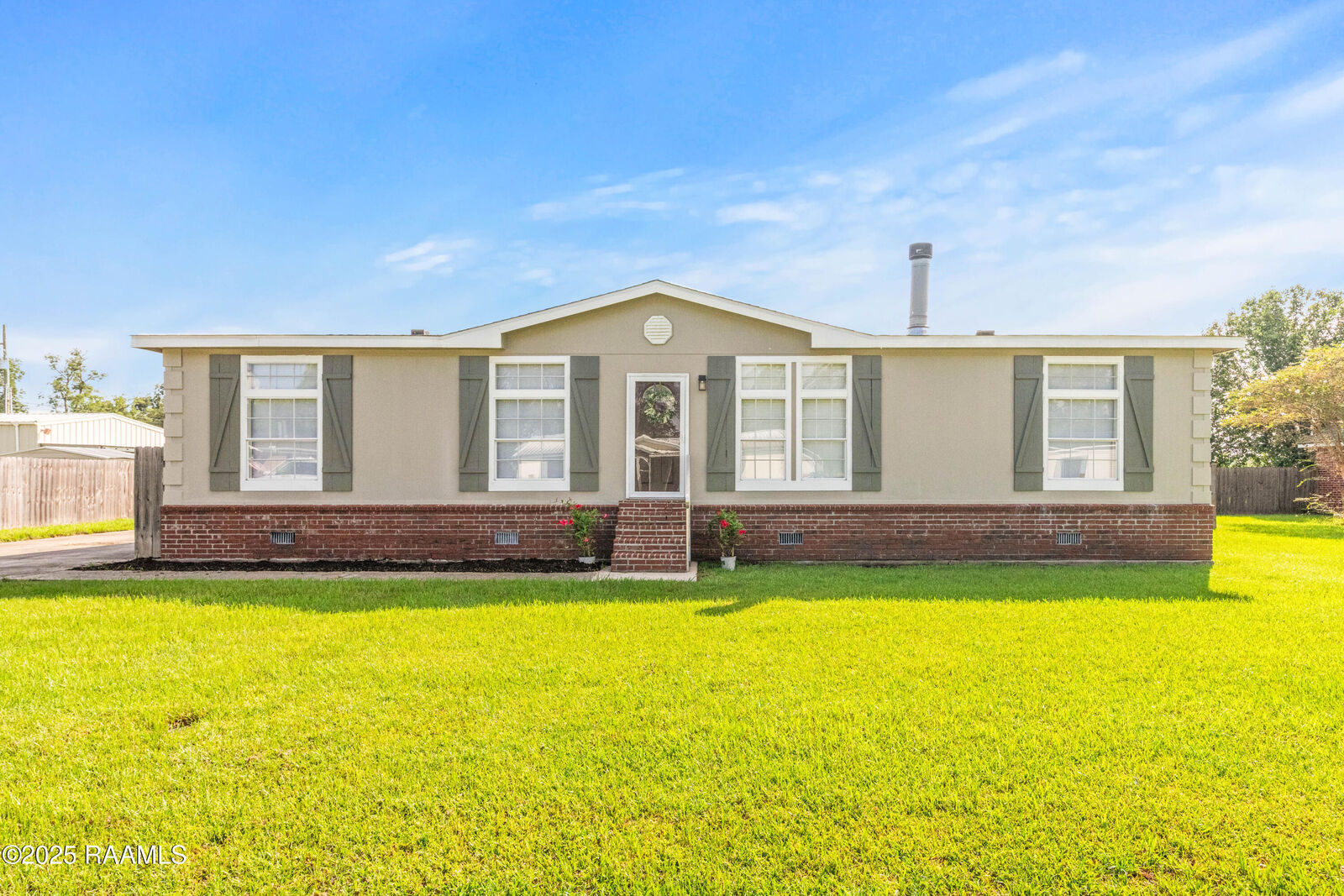 Property Photo:  1011 Florence Drive  LA 70517 