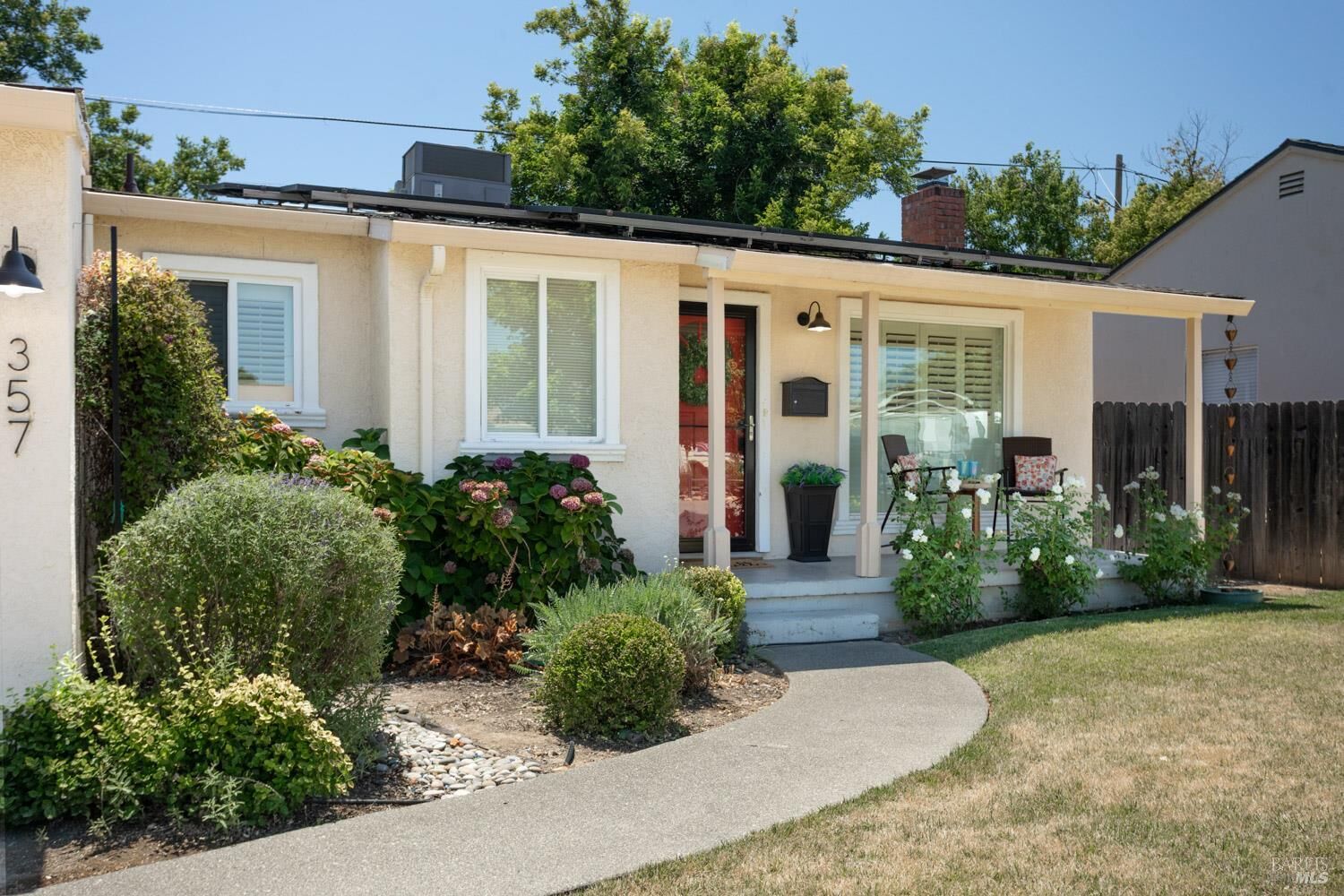 Property Photo: 357 Acacia Street CA 95688