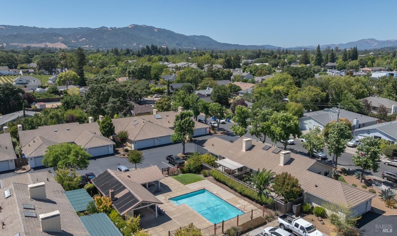 Property Photo:  539 Curtin Lane  CA 95476 