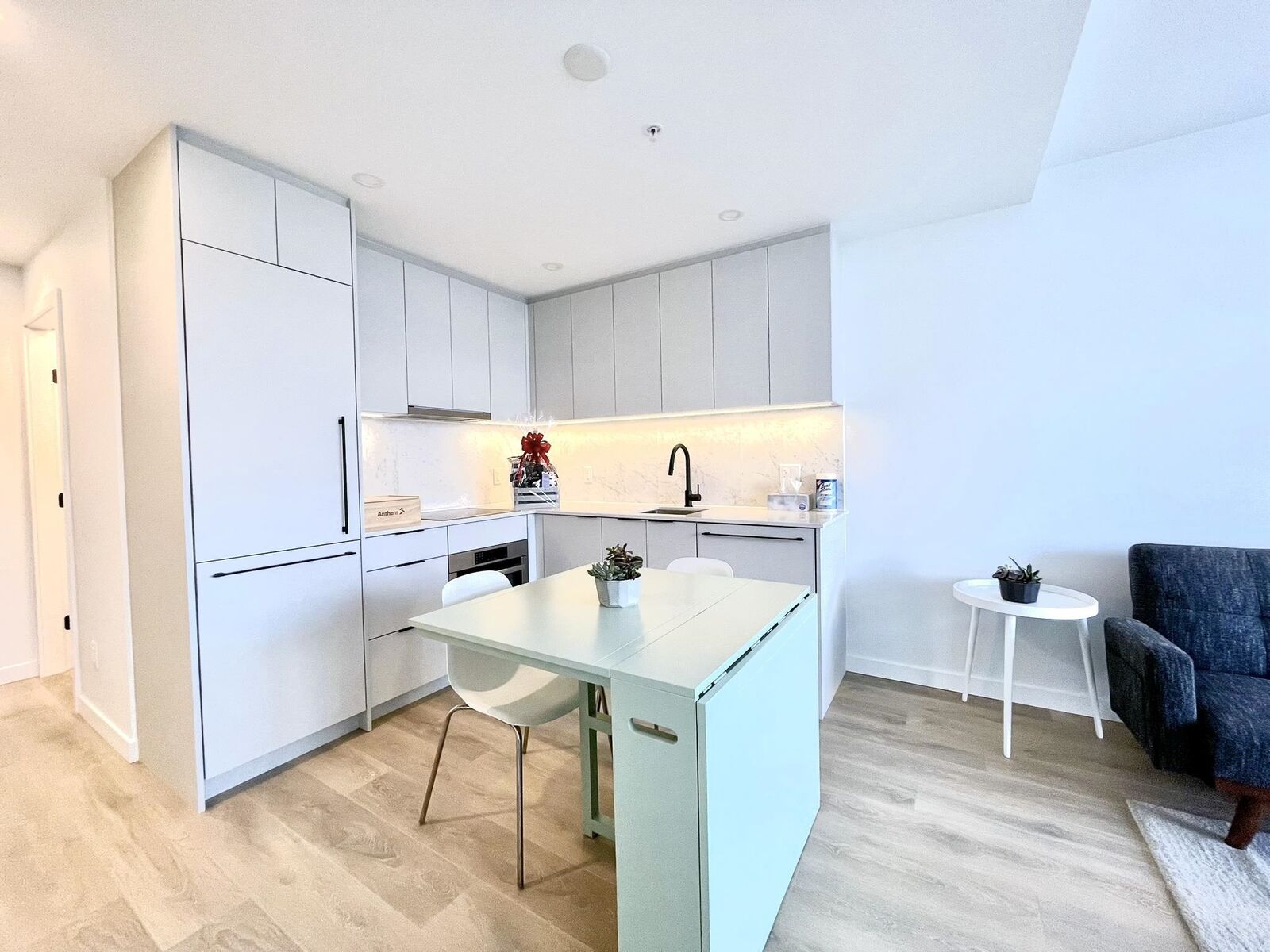 Property Photo: 13685 102 Avenue 2501 BC V3T 1N7