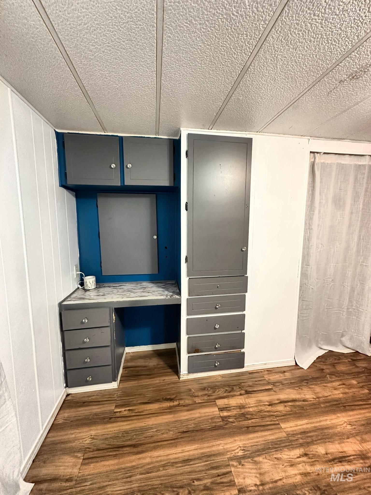 Property Photo: 628 Burrell Ave 7 ID 83501