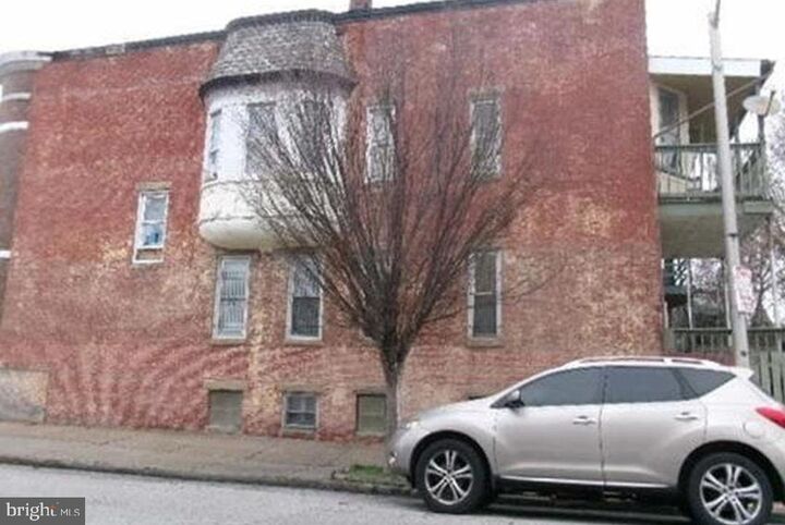 Property Photo: 1801 N Fulton Avenue MD 21217