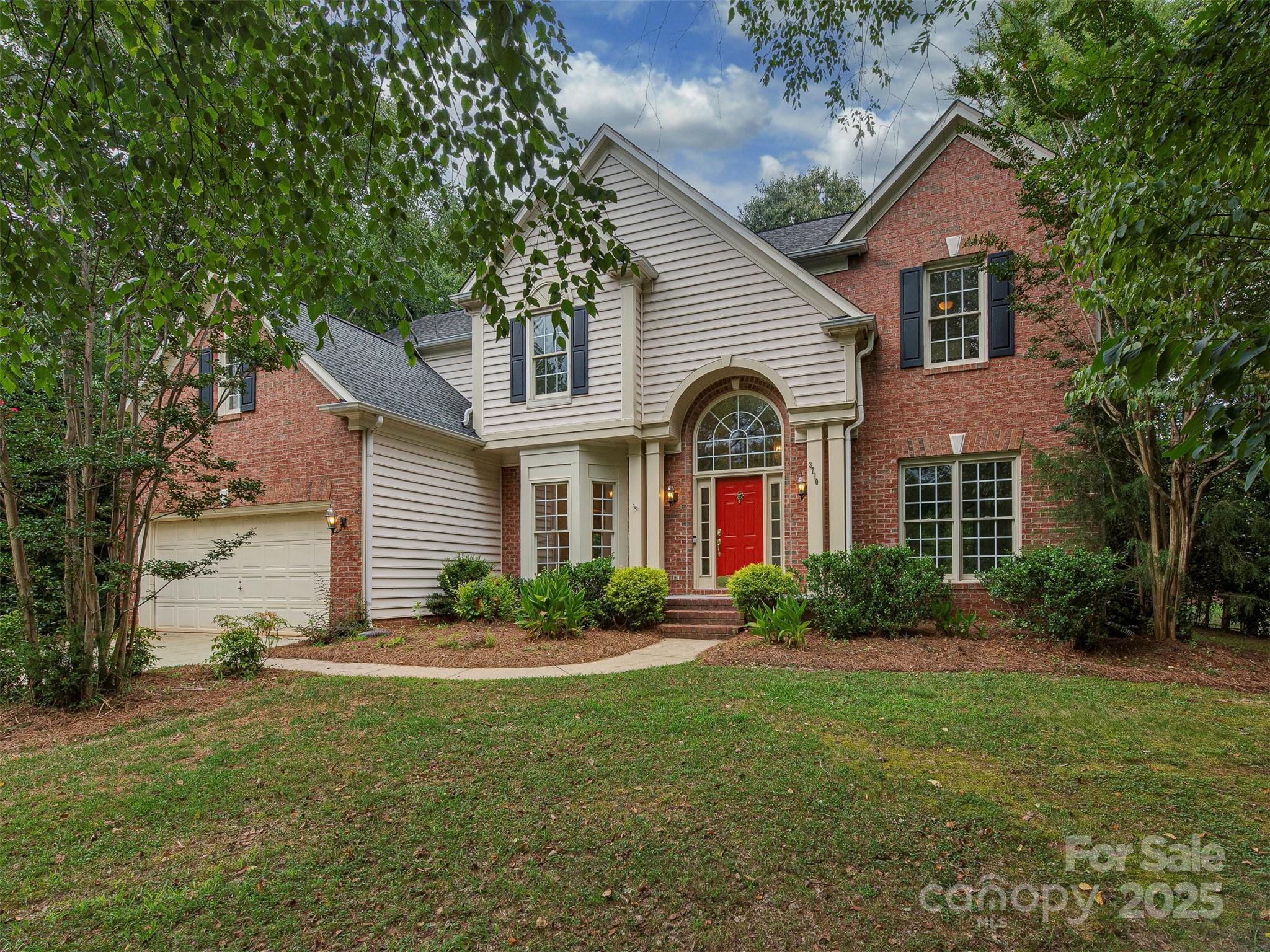 Property Photo:  3710 Cheleys Ridge Lane  NC 28270 