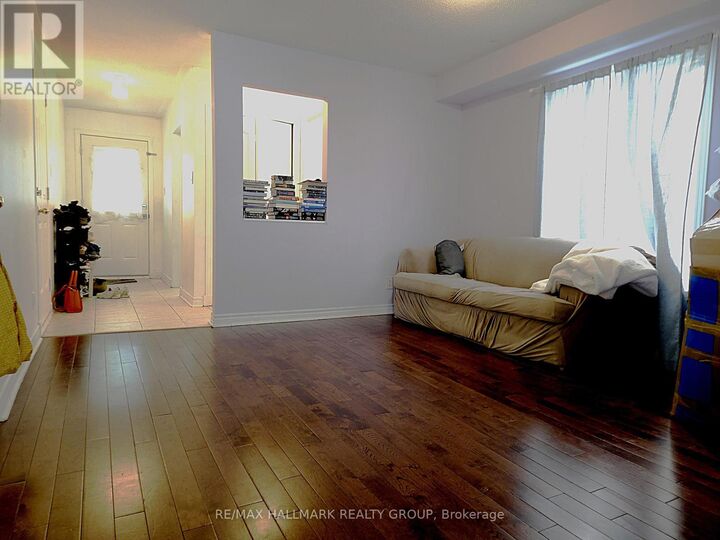 Property Photo: 45 Rodeo Drive North ON K2J 4Z5