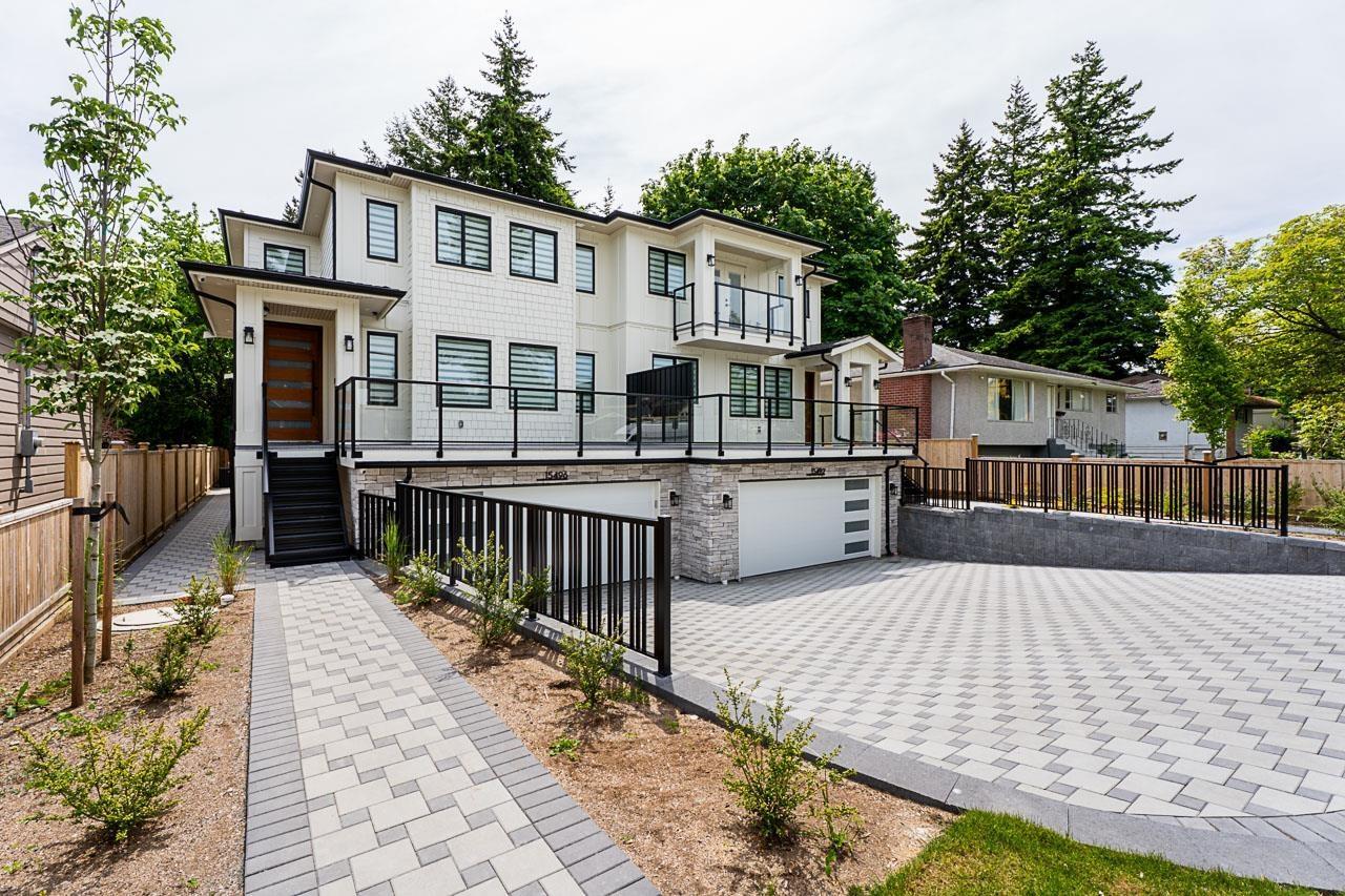 15496 Thrift  White Rock BC V4B 2L9 photo