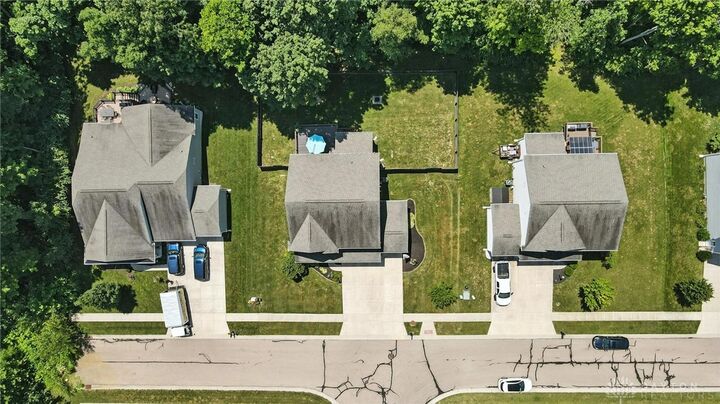 Property Photo: 2567 Trafalgar Place OH 45385